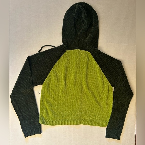 Tom Foolery girls acrylic green hoodie with front pockets Sz-L.  N9 - Picture 4 of 7